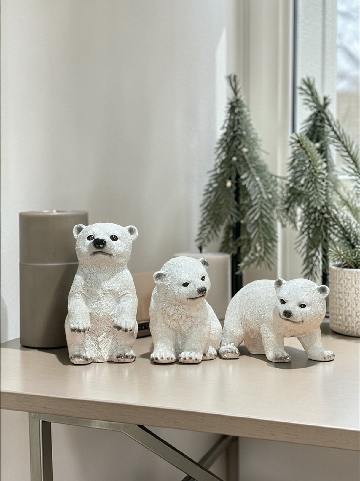 Polar Bear Cub Figurine Set of 3 Resin Winter Decor-AS3805S Fantastic Craft