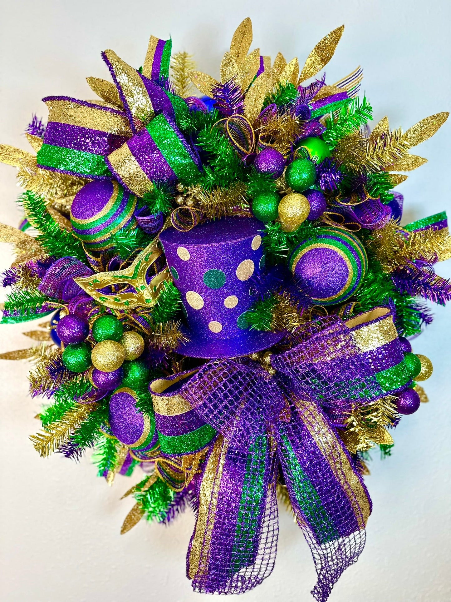Purple, Gold, & Green Mardi Gras Top Hat door wreath- TCT1463 TCT Crafts