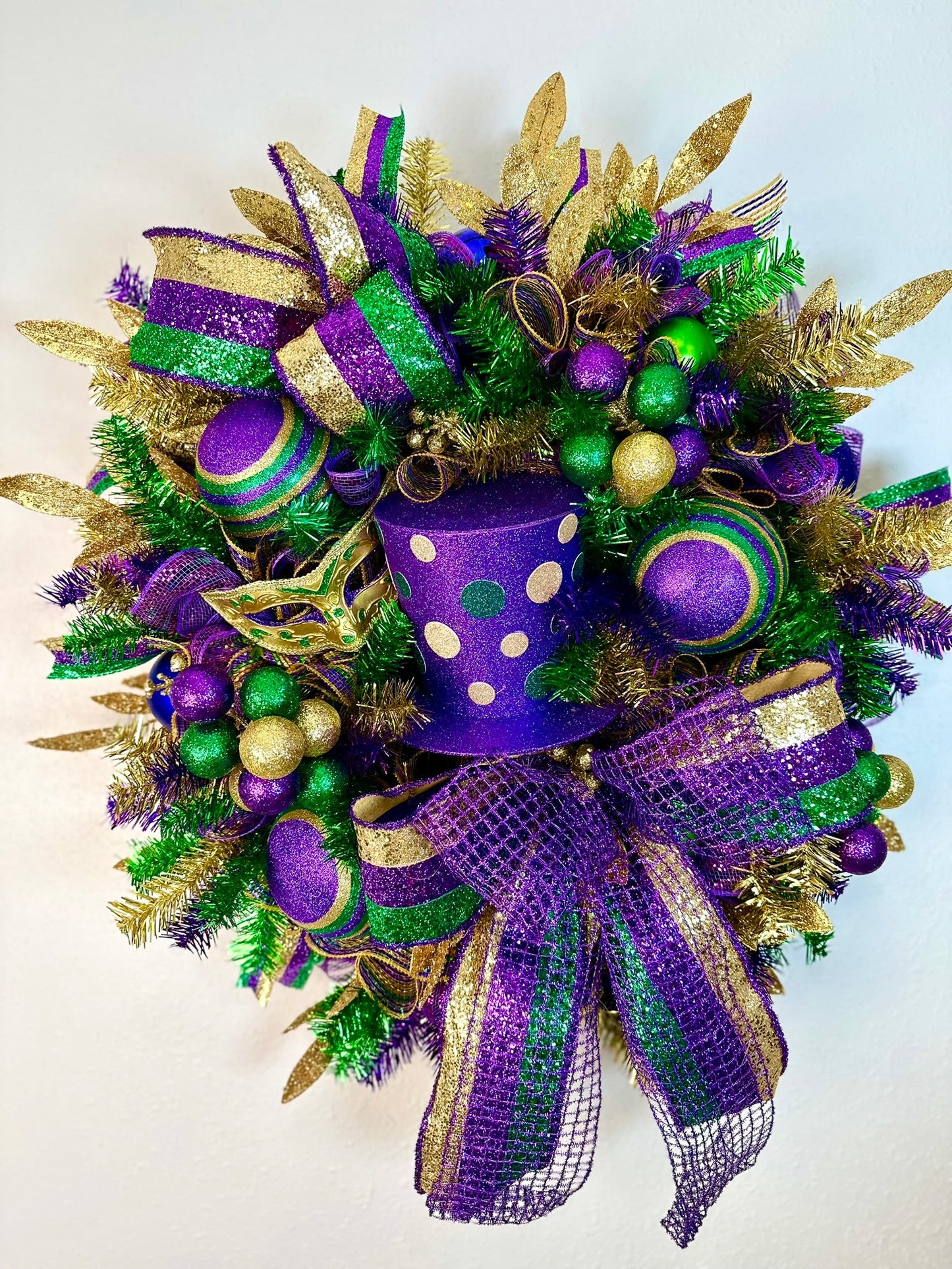 Purple, Gold, & Green Mardi Gras Top Hat door wreath- TCT1463 TCT Crafts