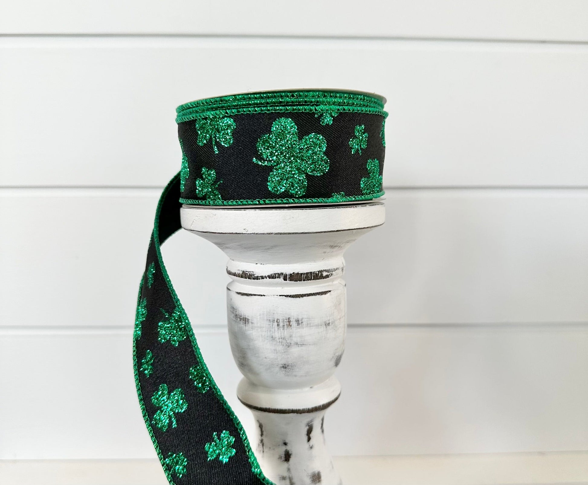 1.5"x10yd Wired Glitter Shamrocks St. Patrick's Day Ribbon - Black/Kelly Green - TCT Crafts - RGE112202 RG Ribbon