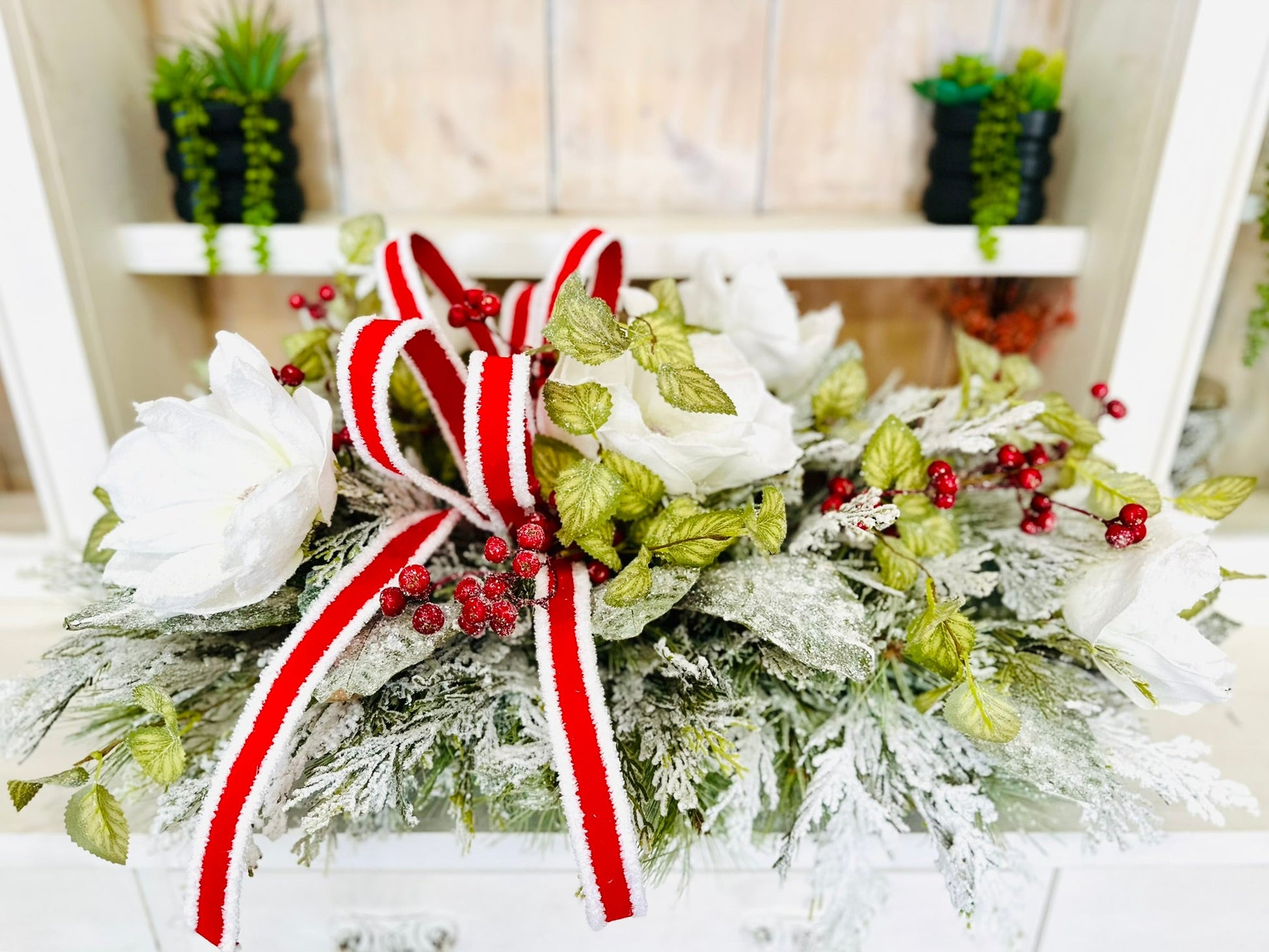 XL Snowy Magnolia Christmas Centerpiece – Winter Table Arrangement TCT Crafts