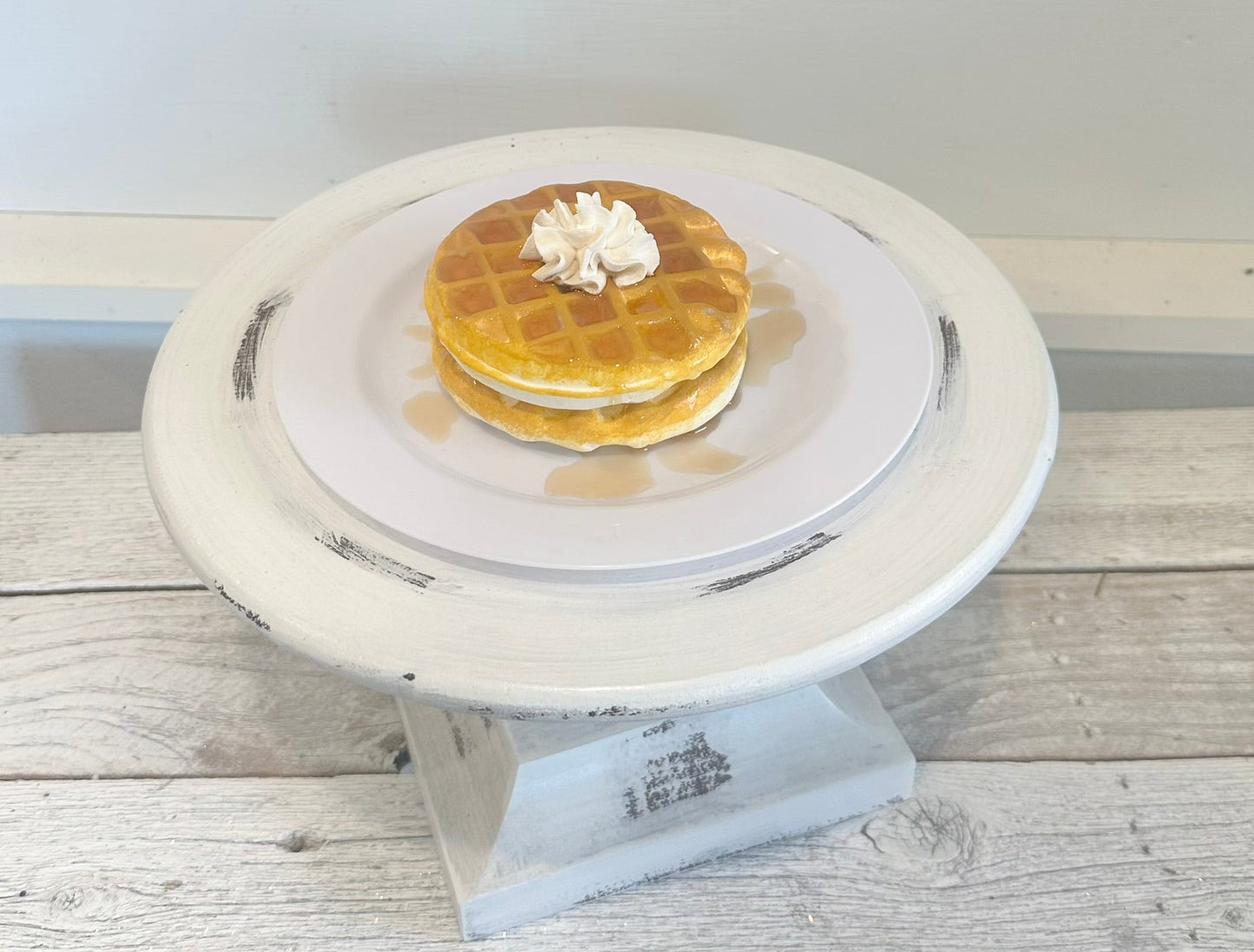 Fake Waffle Plate Display - Decorative Food Prop with Faux Syrup & Cream, Ideal for Photoshoots and Home Decor TCT Crafts