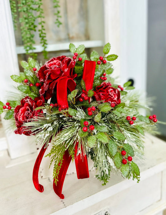 Christmas Centerpiece with Red Roses, Pine & Holly – Holiday Table Arrangement TCT Crafts