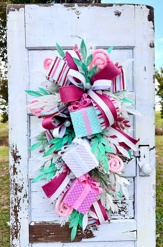 Pastel Pink & Mint Gift Box Christmas Swag – Whimsical Holiday Door Decor TCT Crafts