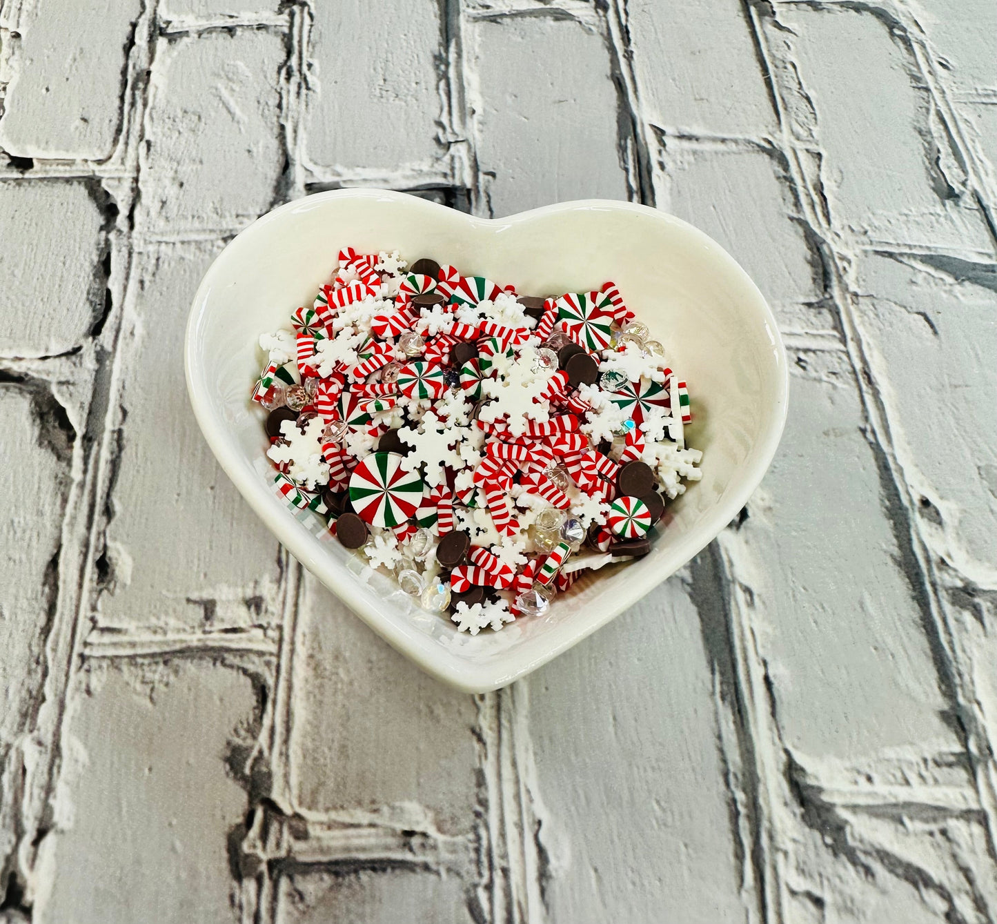 150g Christmas Holiday Polymer Clay Sprinkle Mix - Red, White, Green Peppermints & Candy Canes - Perfect for Fake Bakes, Clay Art, Slime - Festive and Joyful