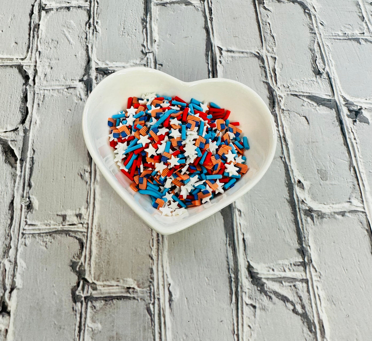 150g Patriotic Flag Polymer Clay Faux Sprinkle Mix - Ideal for Fake Bakes, Clay Art, Slime - Vibrant and Festive TCTCrafts
