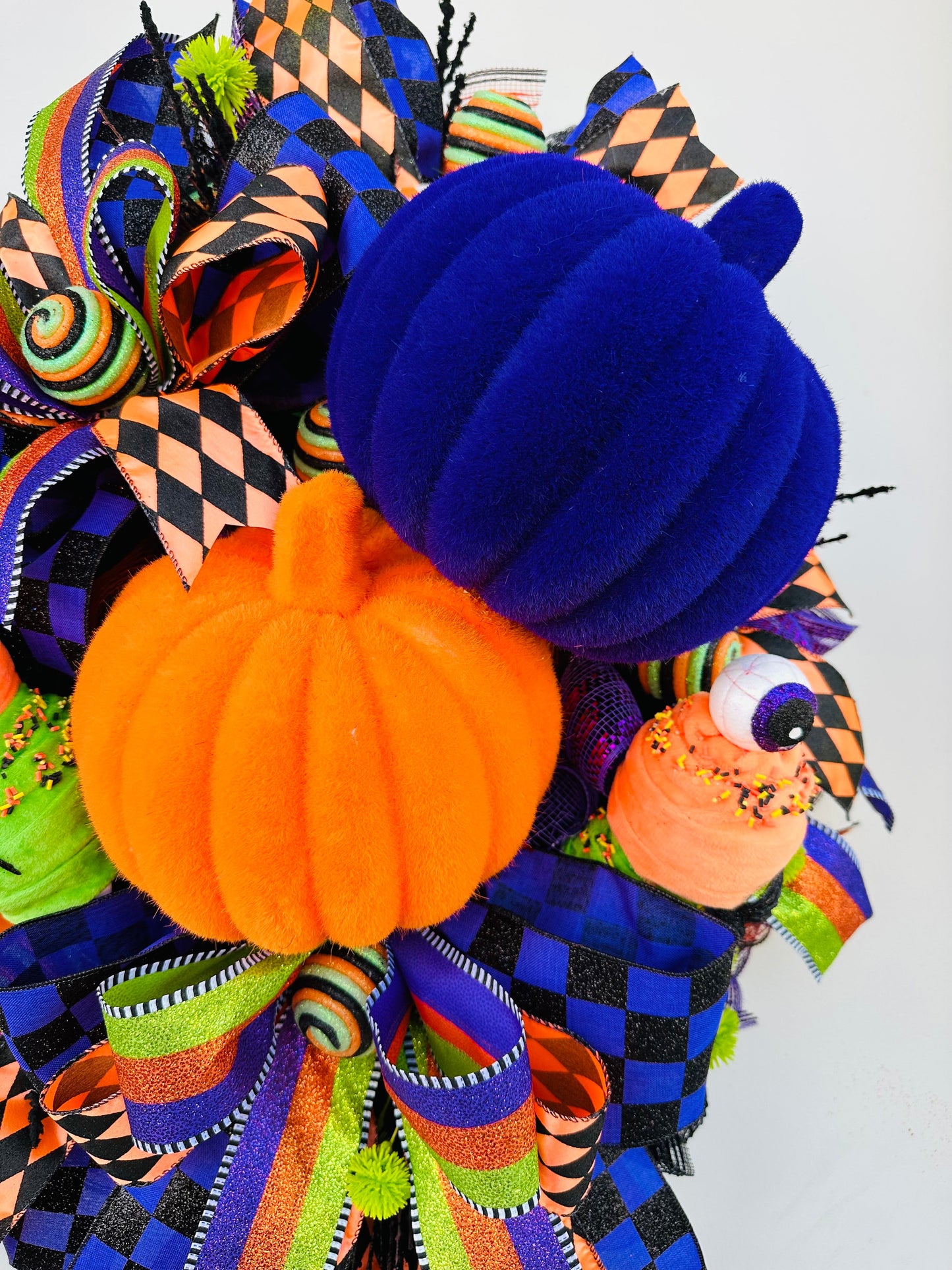 Traditional Halloween Pumpkin Wreath, Vibrant Orange/Purple/Green, Large Flocked Pumpkins & Fun Ice Cream Cones-TCT1640 TCT Crafts
