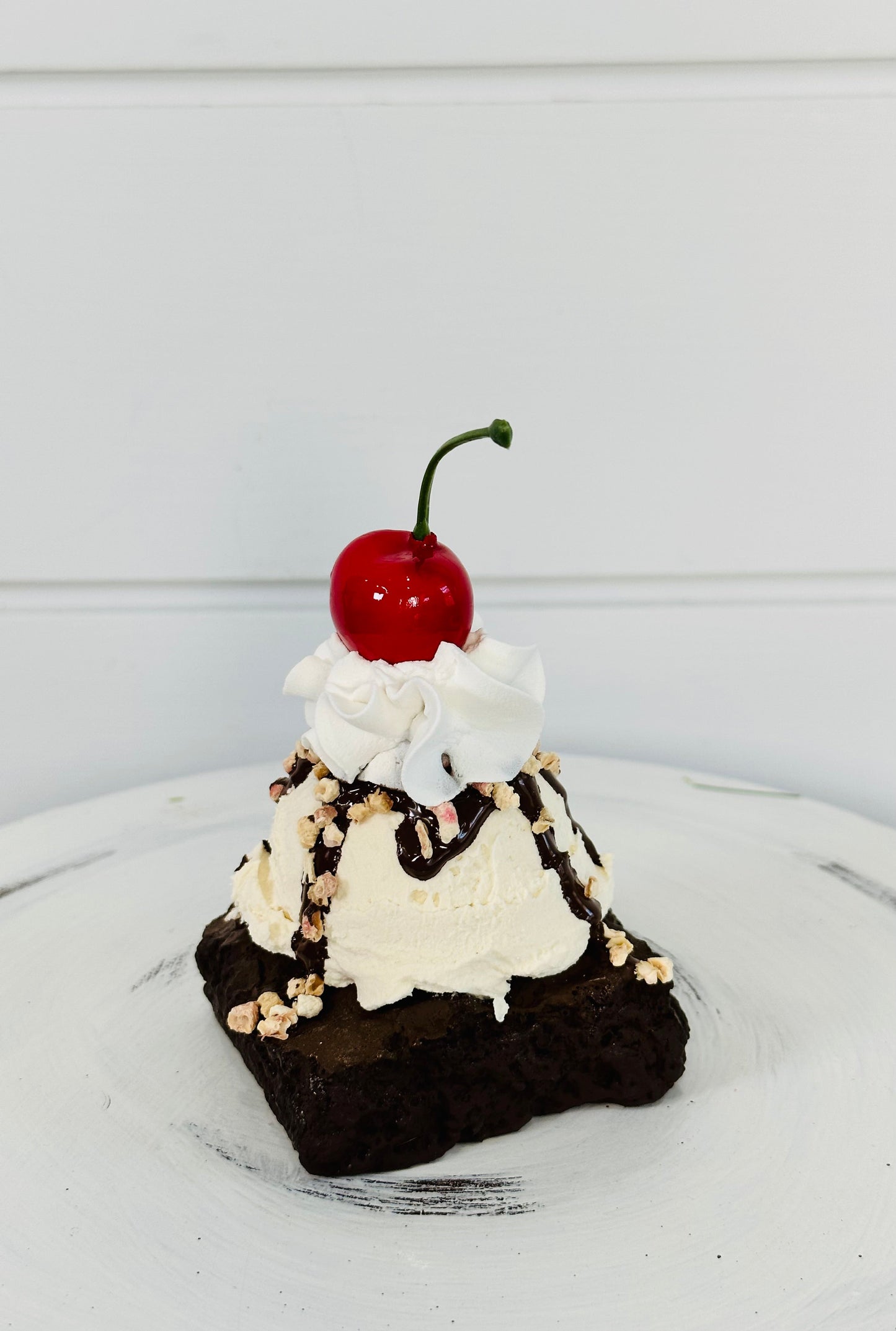 Deliciously Tempting: 4" Faux Brownie a la Mode Tiered Tray Prop