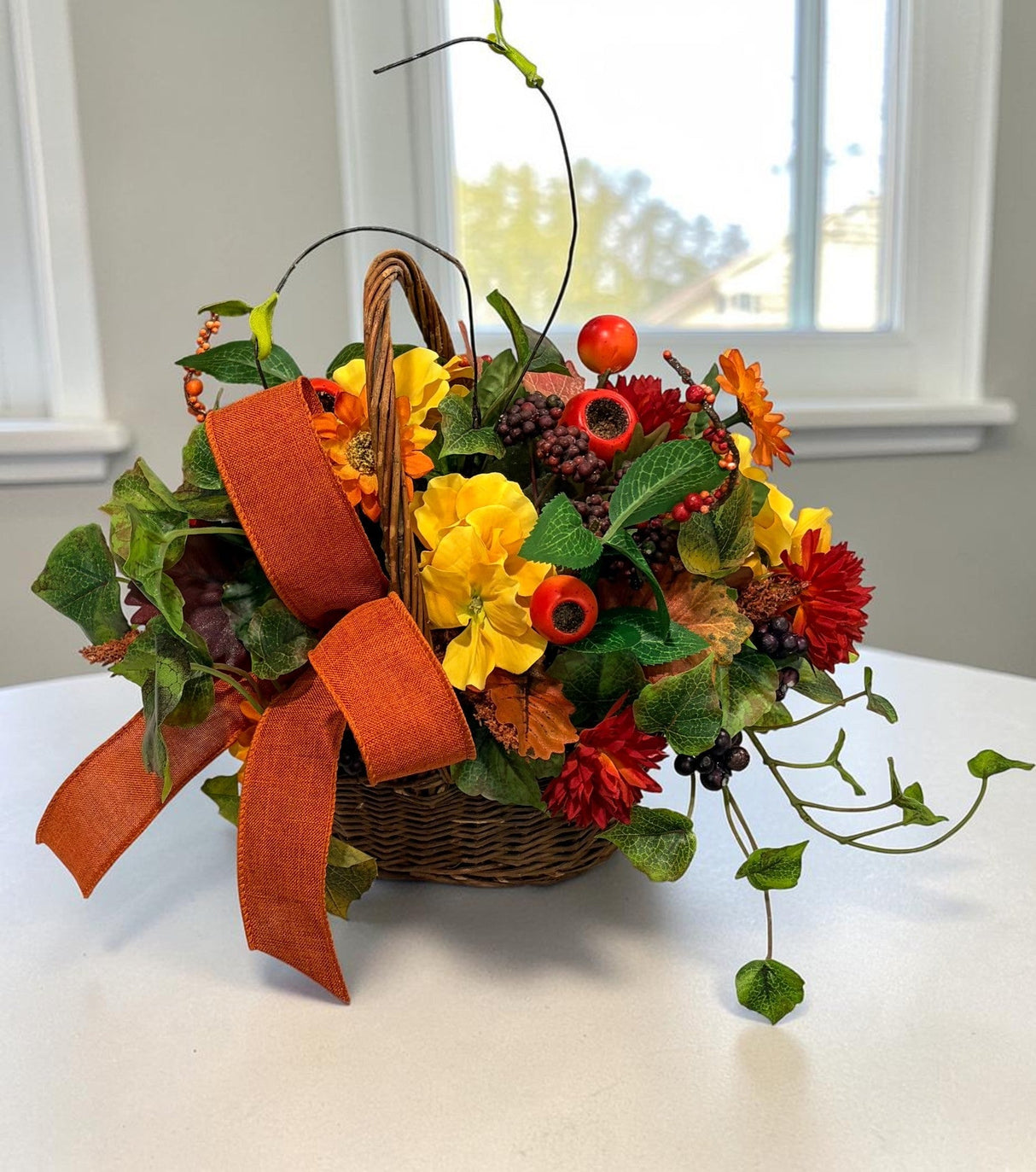 Small Fall Basket Arrangement for Autumn Table and Entry Decor TCT Crafts