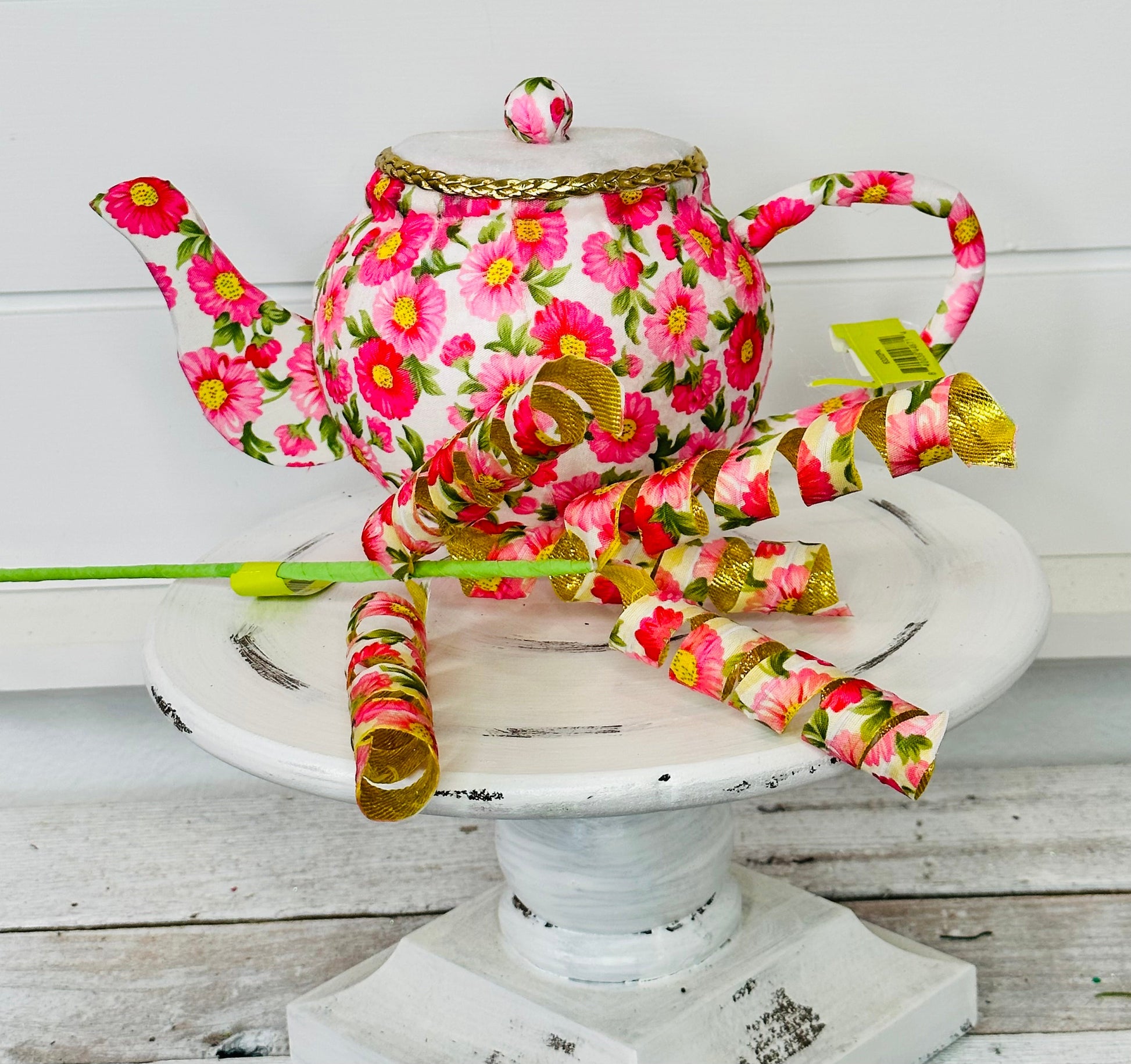 63202PK -H6xW10 Pink Foam Tea Pot Wreath Attachment TCT Crafts