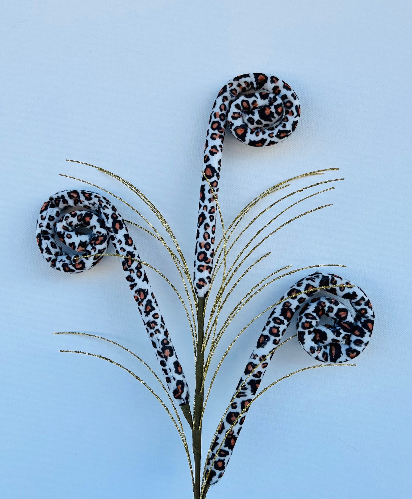 Wild and Chic: 31-Inch Leopard Print Tubing Coil Spray in Cream/Black/Brown/Gold-MN018208 TCT Crafts