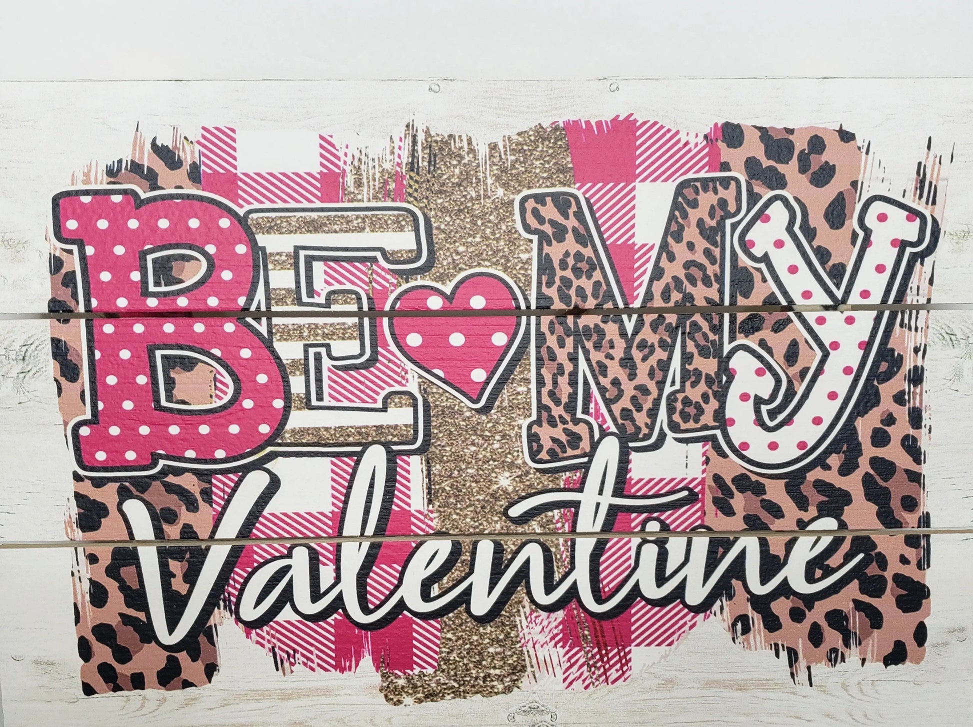 CM2120-12"x8" Wooden sign with rope "Be My Valentine" Leopard Print Sign - TCTCrafts