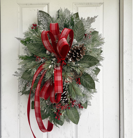 Christmas Holiday Swag 32 Inch Door Decor TCT Crafts