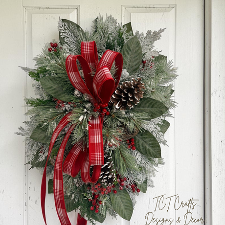 Christmas Holiday Swag 32 Inch Door Decor TCT Crafts