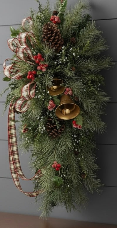 Deluxe Classic Christmas Pine Swag with Bells TCT Crafts