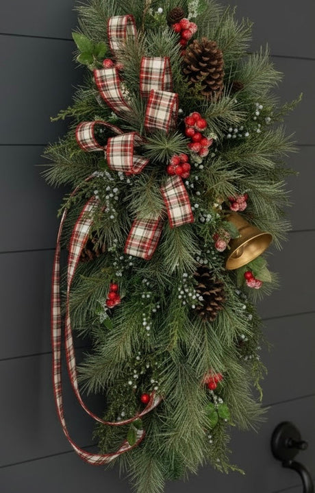 Deluxe Classic Christmas Pine Swag with Bells TCT Crafts