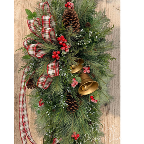 Deluxe Classic Christmas Pine Swag with Bells TCT Crafts