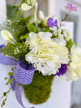 Load image into Gallery viewer, Purple Mum and White Hydrangea Hanging Basket Door Hanger – Elegant Spring Decor