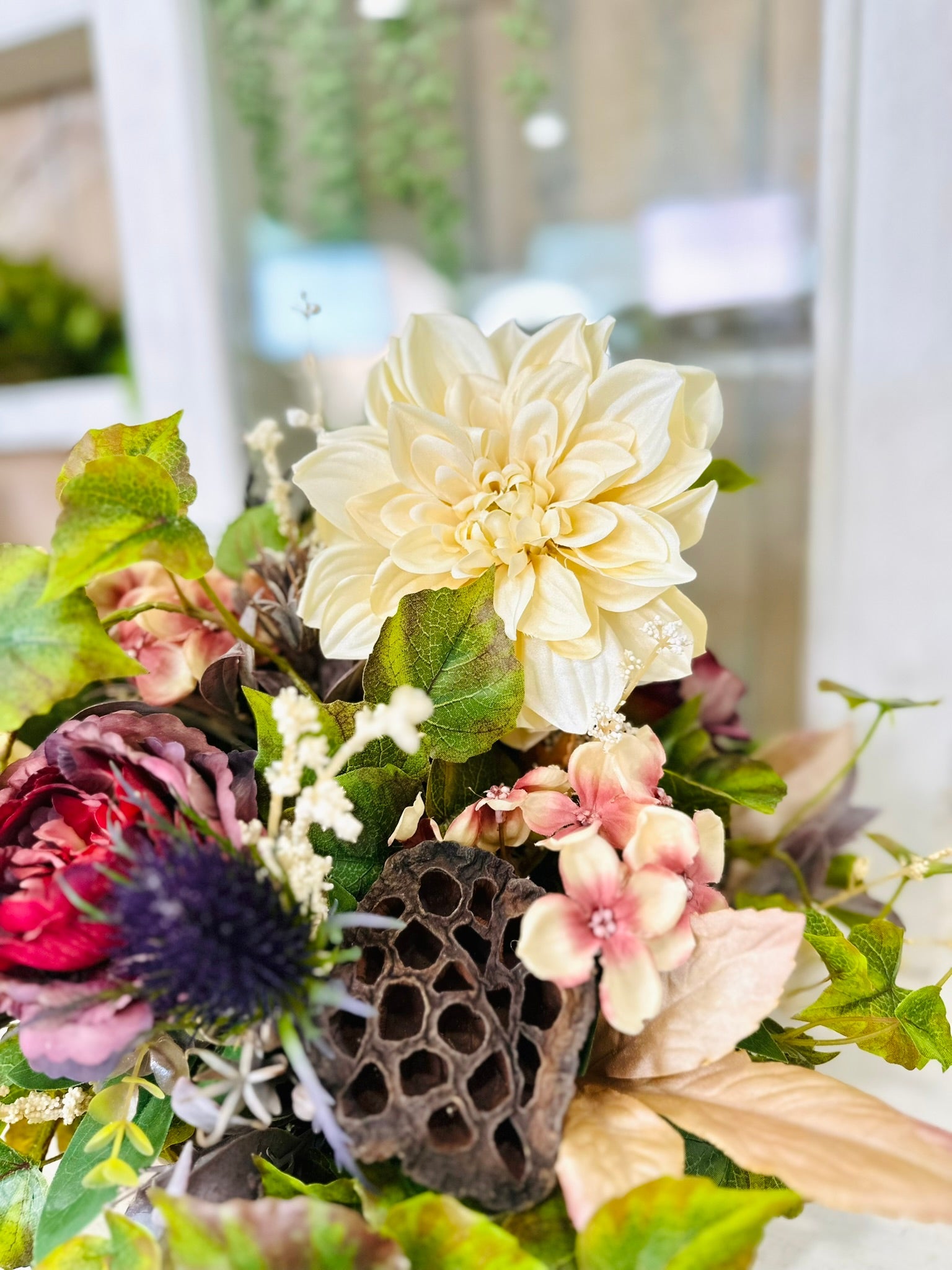 Fall Floral Centerpiece with Cream Dahlias & Burgundy Roses – Autumn Home Decor TCT Crafts
