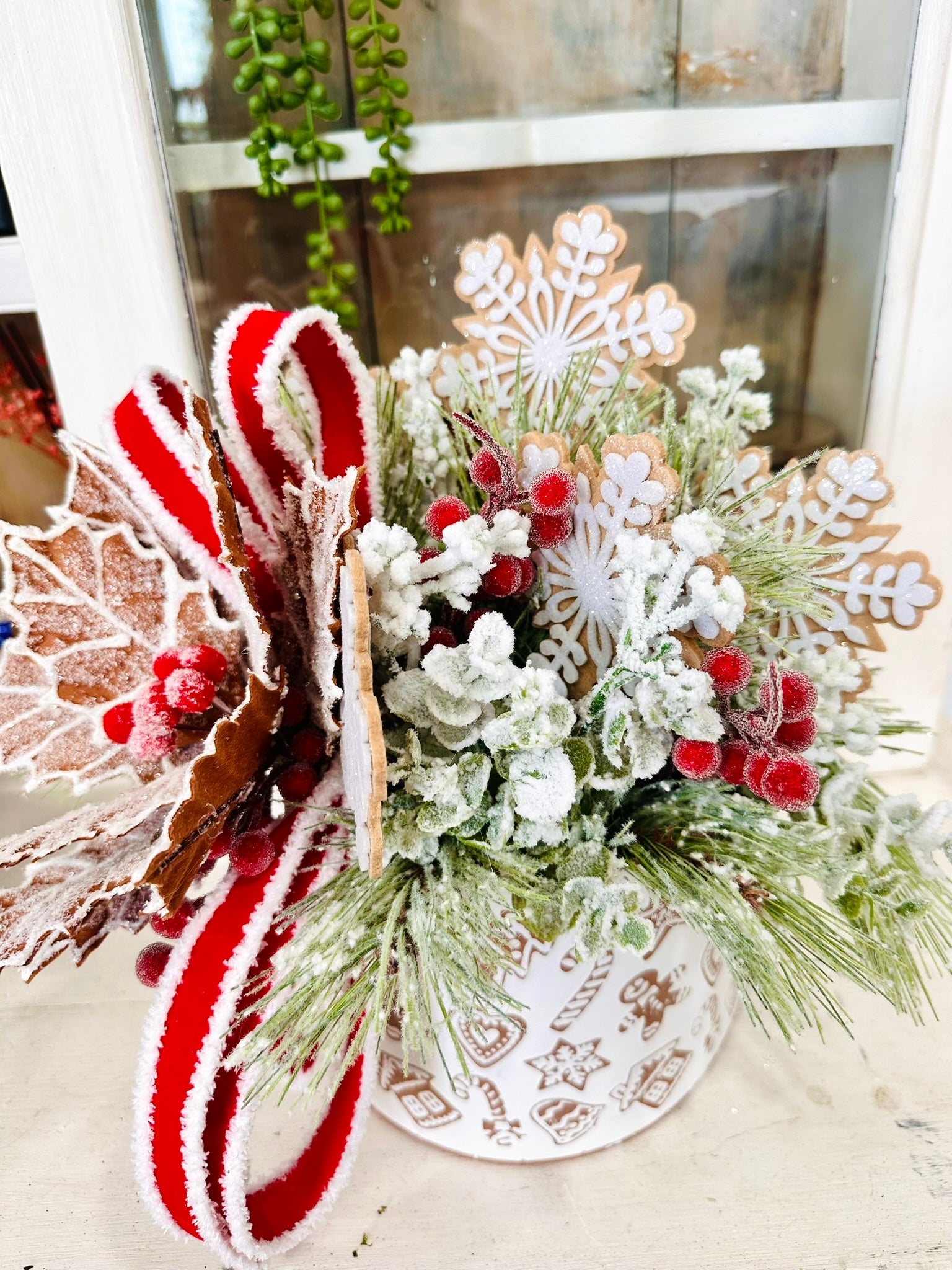Gingerbread Christmas Arrangement with Cookies & Frosted Pine TCT Crafts