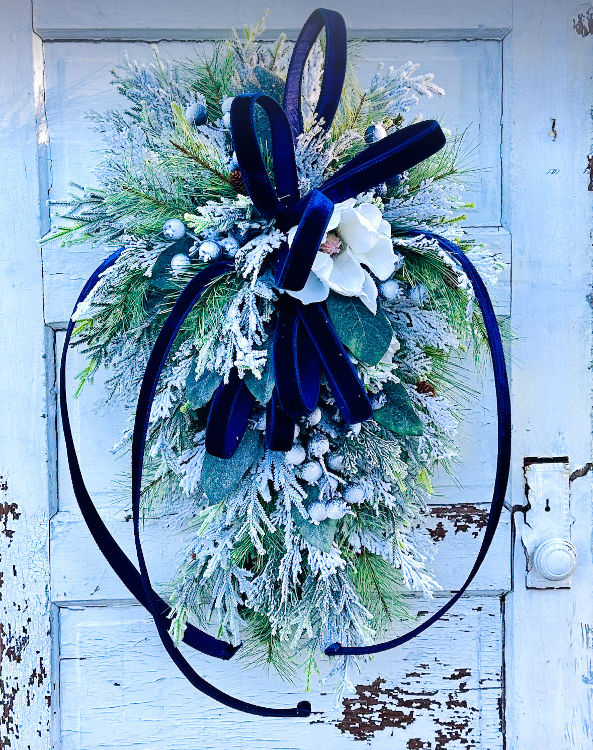 Blue Magnolia Winter Swag – Elegant Christmas or Hanukkah Door Decor TCT Crafts