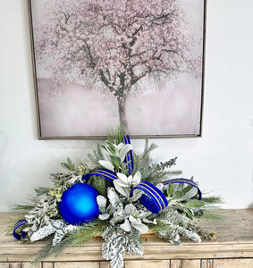 Elegant Blue & White Christmas Centerpiece | Holiday Arrangement with Snowy Lamb’s Ear, Matte Blue Ornaments, and Designer Velvet Ribbon