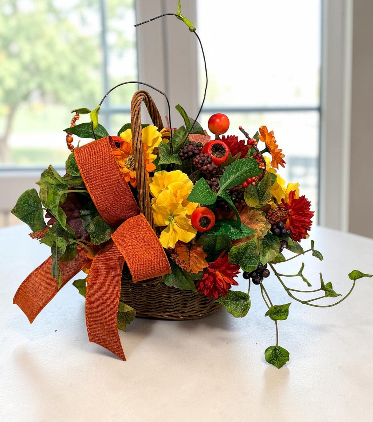Small Fall Basket Arrangement for Autumn Table and Entry Decor TCT Crafts