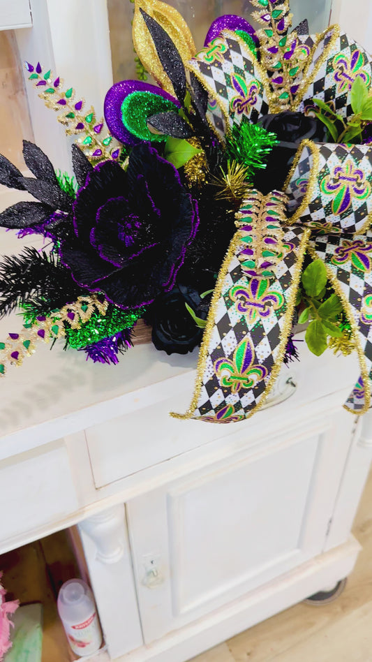 Mardi Gras Fleur De Lis Floral Centerpiece