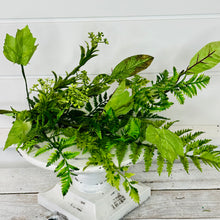 Load image into Gallery viewer, Lush Greenery: 30-Inch Artificial Fern Leaves Spray-63345SP30