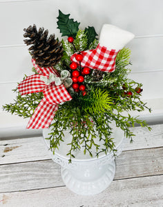 Small Rustic Red/White Gingham Christmas Centerpiece Table Decor-TCT1428