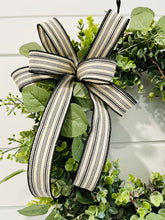 Load image into Gallery viewer, Everyday Boxwood Eucalyptus Greenery Wreath-TCT1485