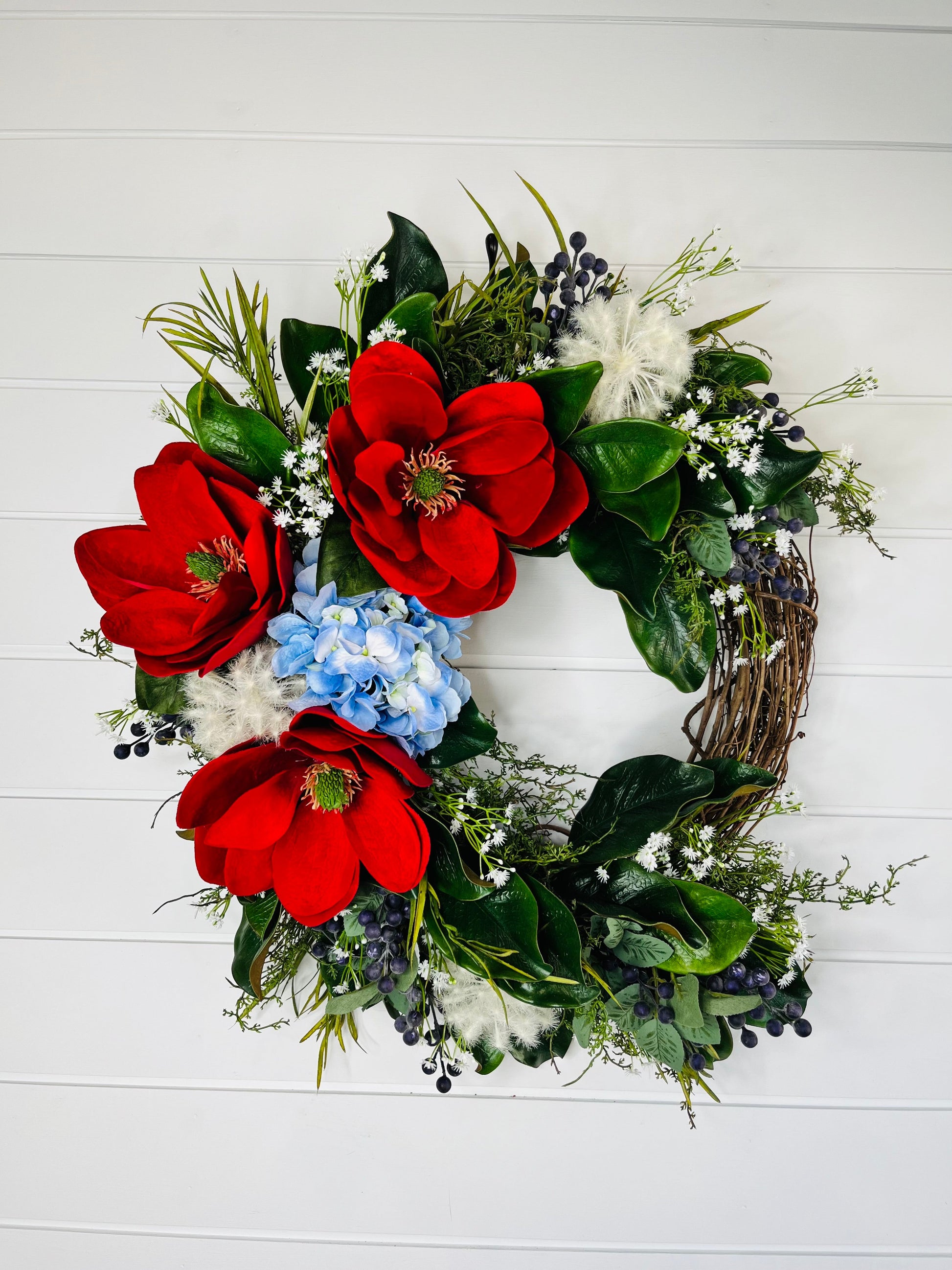 Red Magnolia Patriotic Grapevine Wreath-TCT1501 TCT Crafts