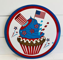 Load image into Gallery viewer, 11.75 inch Patriotic Cupcake Round Metal Sign-TCT1503