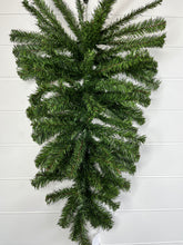Load image into Gallery viewer, VTD002-32&quot; Artificial Canadian Pine Teardrop Swag 91 tips-Green