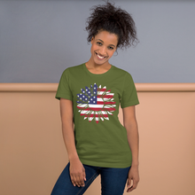 Load image into Gallery viewer, Short-Sleeve Women&#39;s Patriotic Shirt,Patriotic T-Shirt,Patriotic Sunflower Shirt,Memorial Day Shirt,USA Flag shirt
